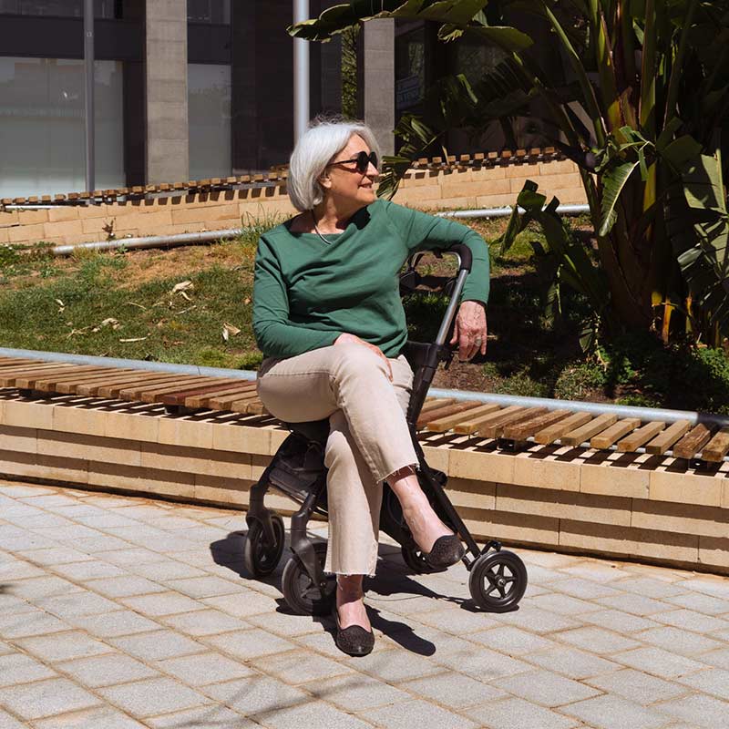 R05 indkøbsvogn med sæde - Grøn - Seniorshop