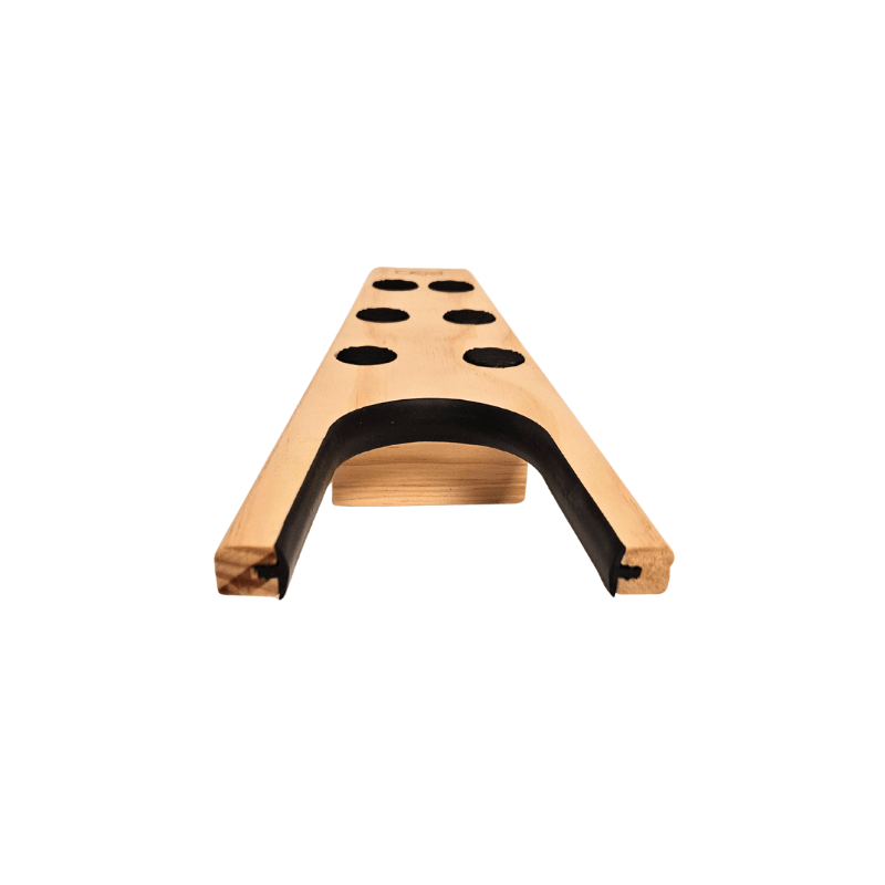 Støvleknægt i træ