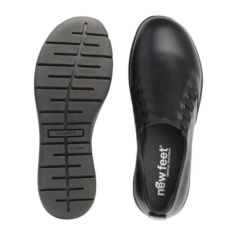 Women's Loafer, Black, New Feet