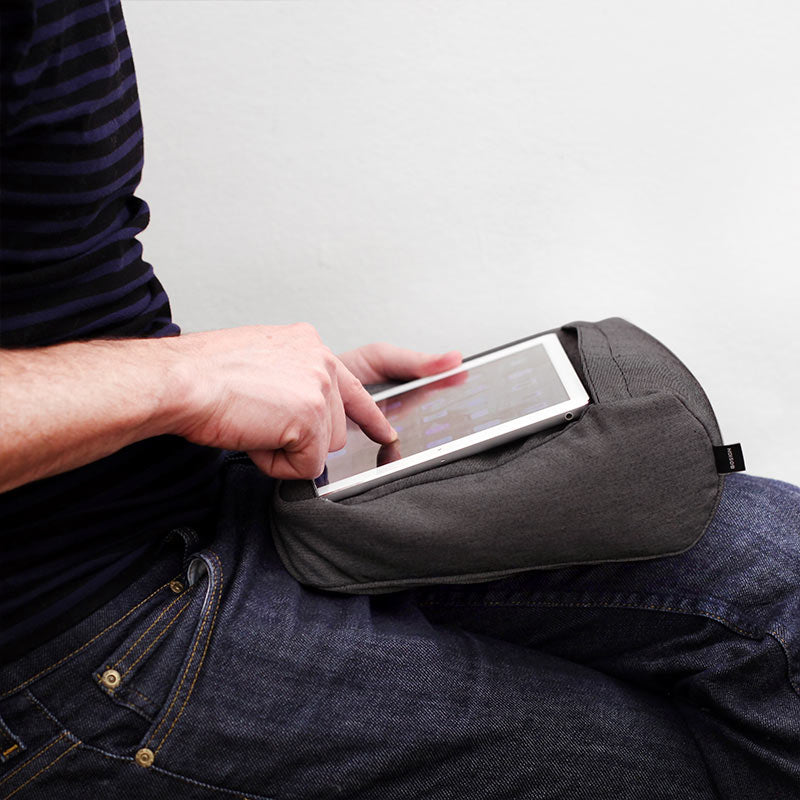Neck pillow and iPad holder, 2-in-1