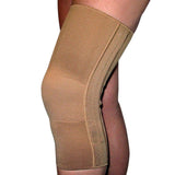 Elastic knee support with spiral stays